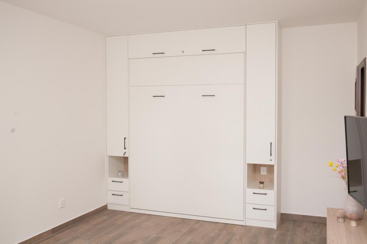 Apartman Horni Misecky J4 מראה חיצוני תמונה