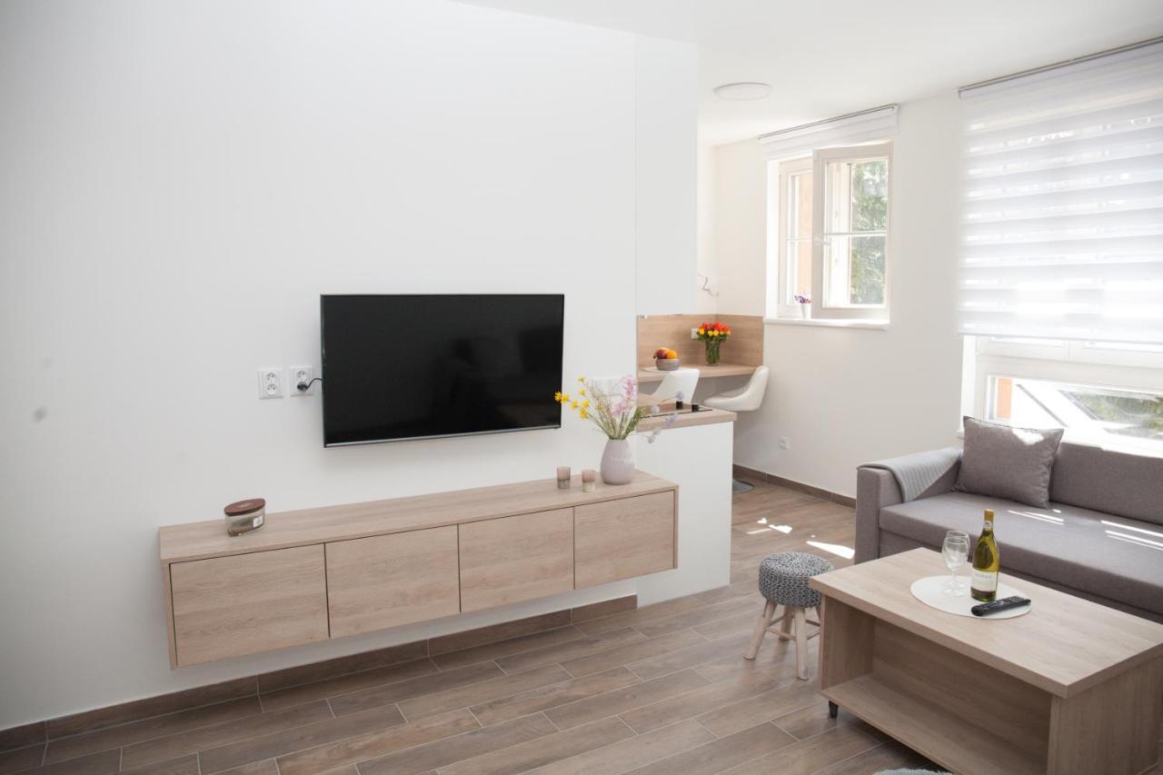Apartman Horni Misecky J4 מראה חיצוני תמונה